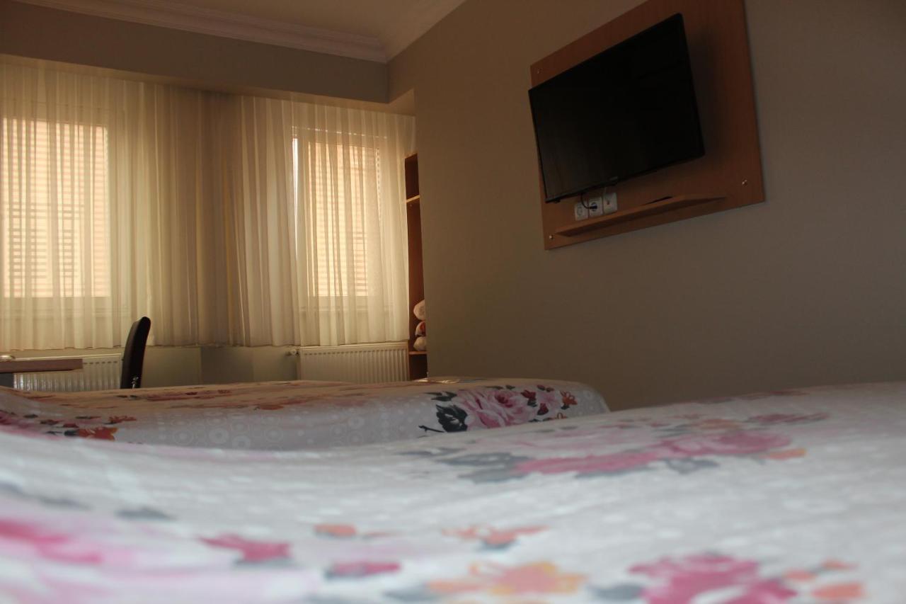 Hotel Oezsefa Istanbul Exterior photo